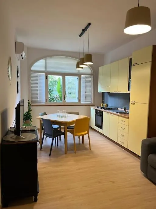 Casa Vacanze Mondello Mare Piscina Chifevi Palermo