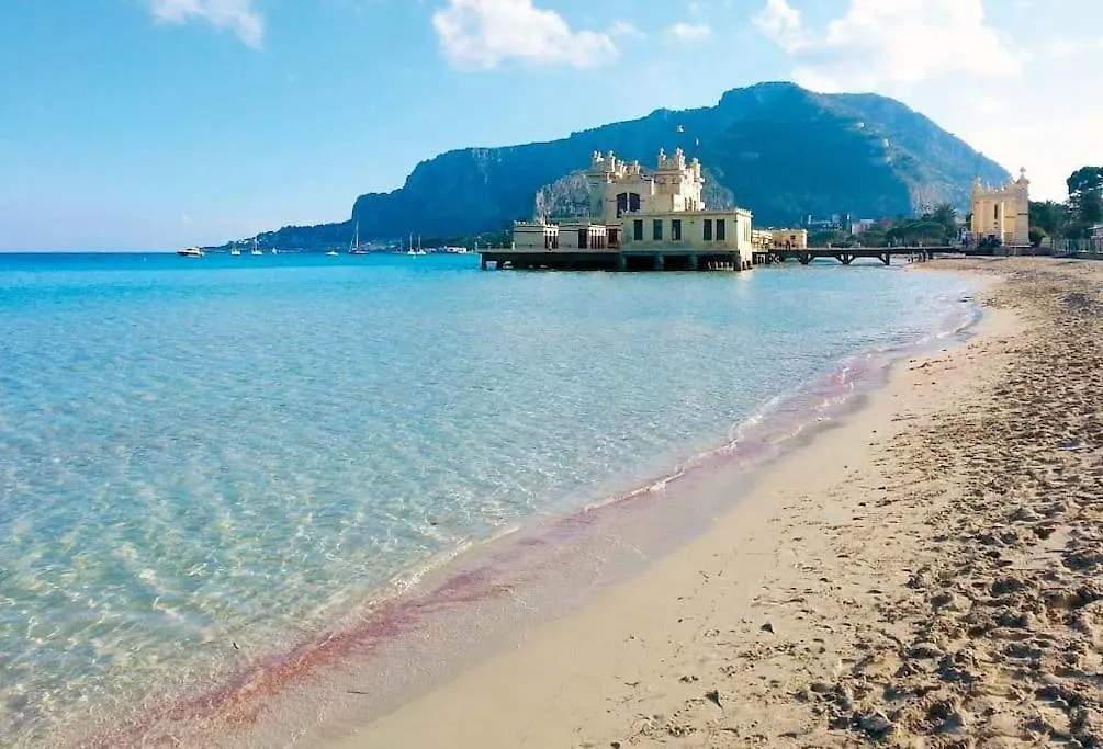 Casa Vacanze Mondello Mare Piscina Chifevi Palermo
